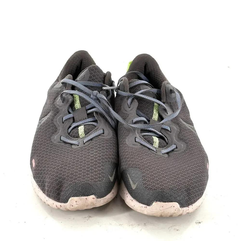 Nike Womens Renew Sneakers 7.5 Running Shoes Gray Travel Comfort Lightweight